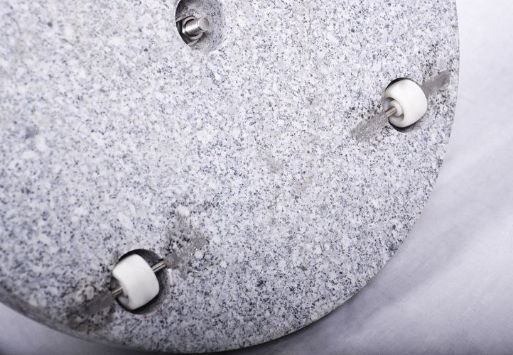 Podstawa z granitu i stali nierdzewnej okrągła z kółeczkami pod parasol 40k